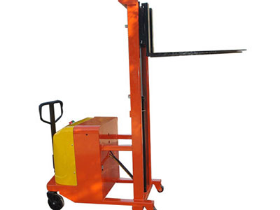 半電動堆高車1 半電動堆高車1