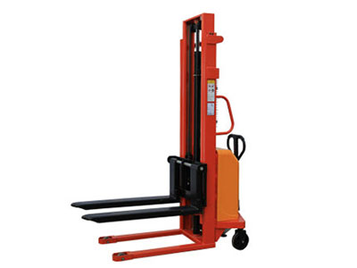 半電動堆高車2 半電動堆高車2